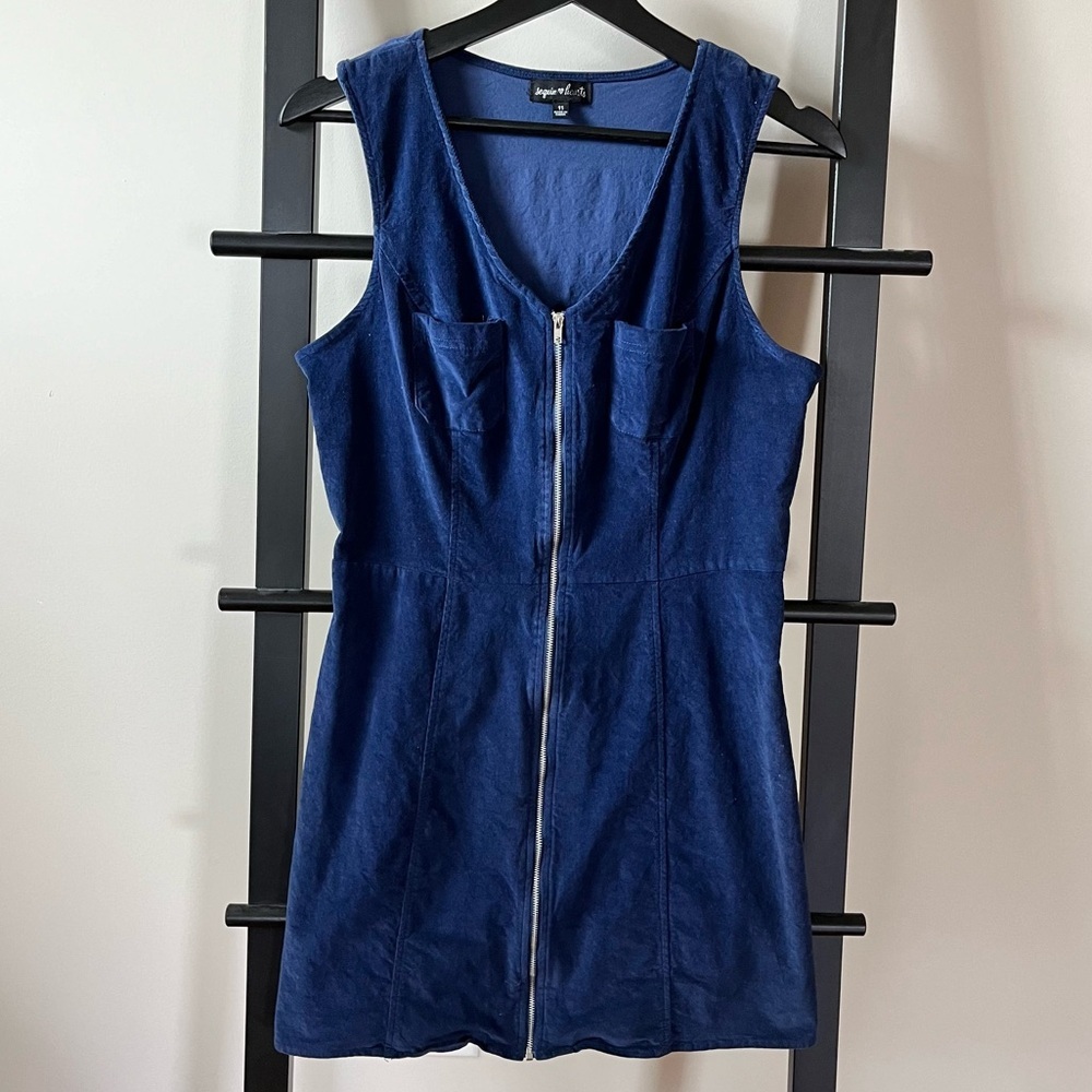 Sequin Hearts Size 11 Blue stretch velvet with front zipper babydoll dress
